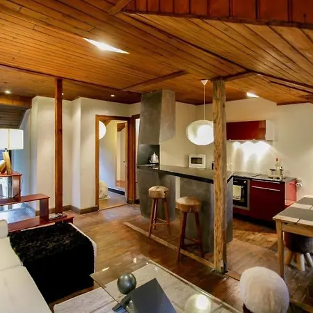 Dans Maison De Pays Pour 5 Personnes Шамони