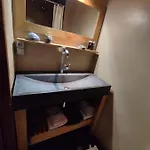 Dans Maison De Pays Pour 5 Personnes Apartment *