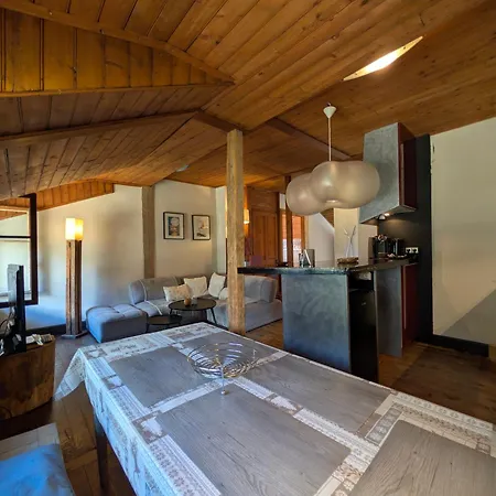 Dans Maison De Pays Pour 5 Personnes *